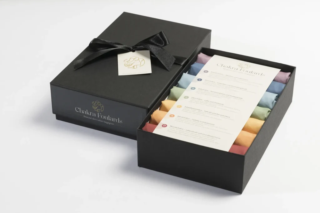 Chakra Foulards machen Leute – das neue Branding für den Inneren Frieden